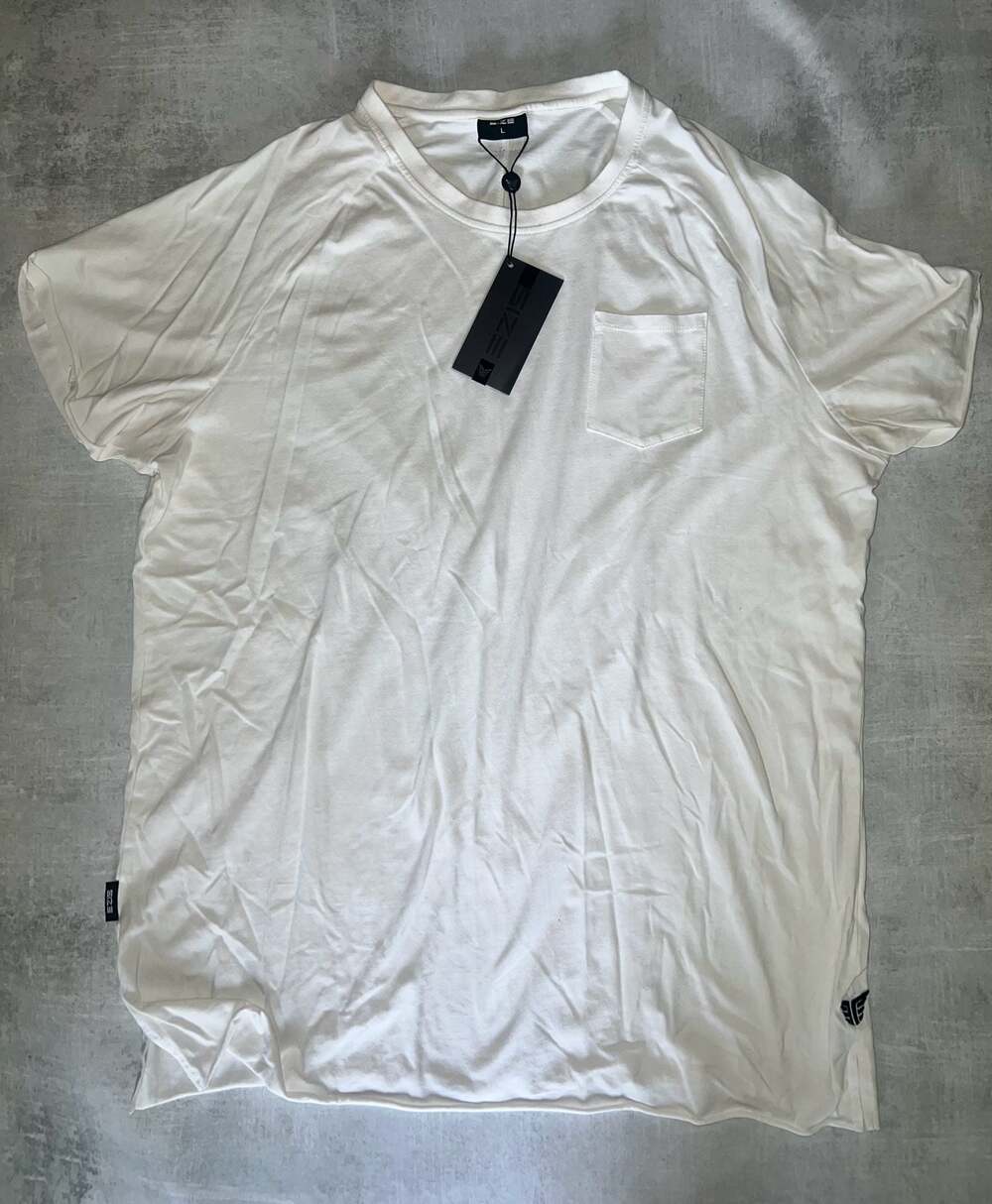 Size Up Apparel White Pocket T-Shirt Size L